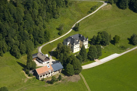 Lage & Anreise Schloss Höch